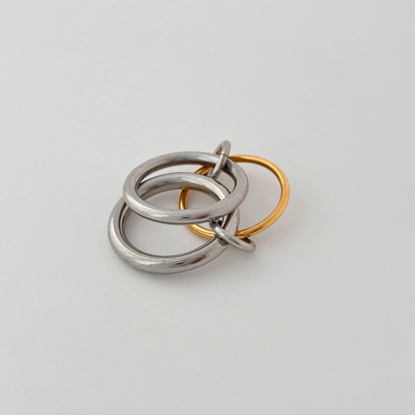 Evie Ring